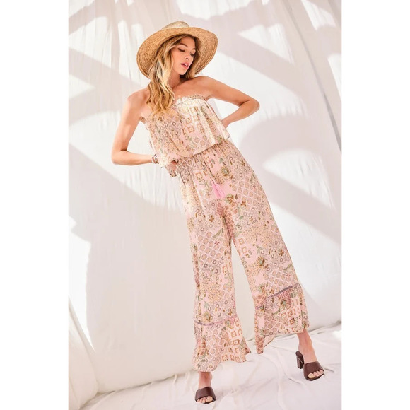 Tube Top With Tier Ruffle Waist Elastic Bottom Lace Trim Jumpsuit - Picture 2 of 7